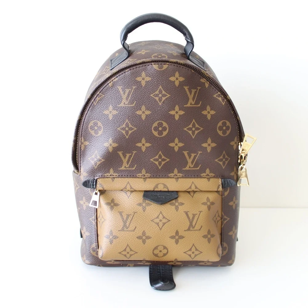 louis vuitton backpack with zipper and logo on front Sperone Blue Damier Azur point city bag New Montsouris PM Backpack LV